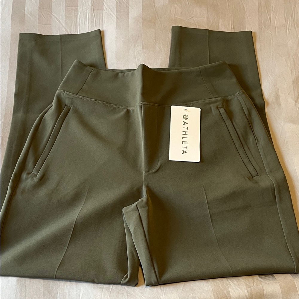 Athleta Woman’s Pantalon Endless Pant Sage Greeen